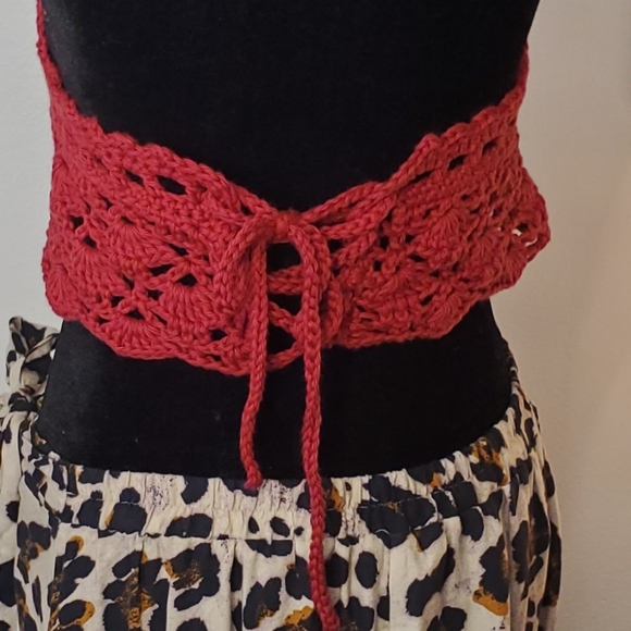 Top - Picture 2 of 4